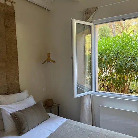 Апартаменти Window On Ramatuelle