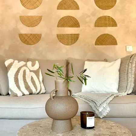 Appartement Window On Ramatuelle