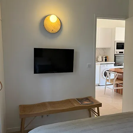 Window On Ramatuelle 아파트 쎙뜨호뻬