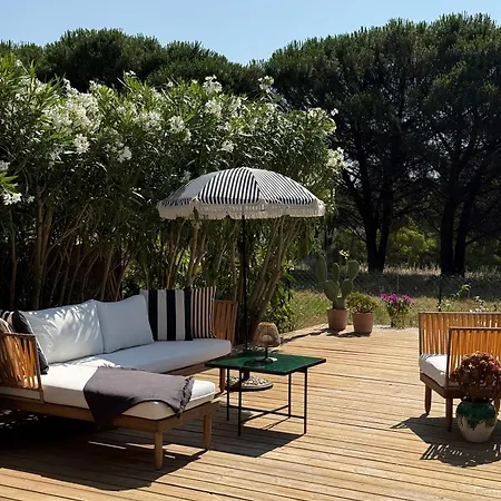 Daire Window On Ramatuelle Saint-Tropez