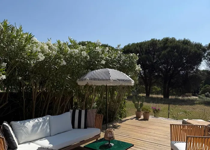 Апартаменты Window On Ramatuelle *