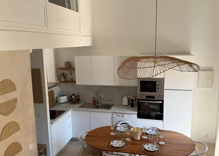 Window On Ramatuelle