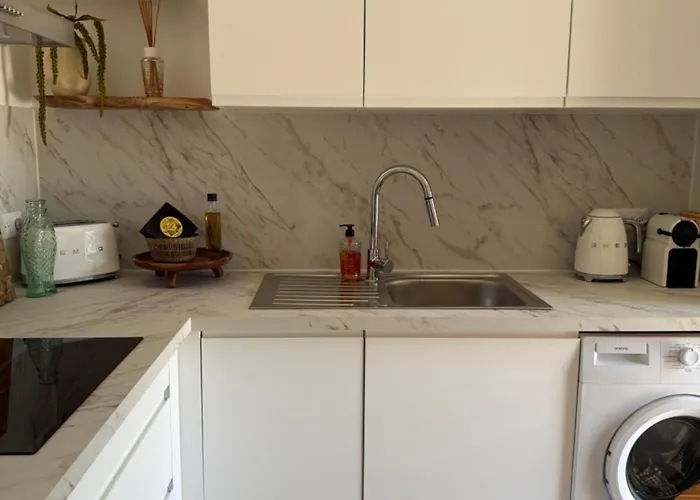 Window On Ramatuelle Апартаменти *