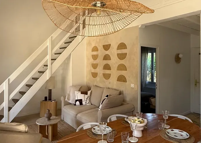 Window On Ramatuelle *